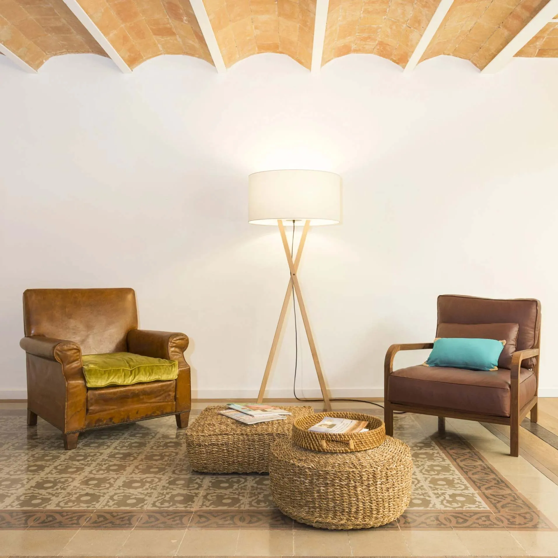 Cala Floor Lamp