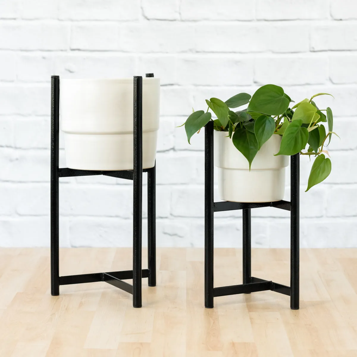 Metal Pot Stand - 3 Legs