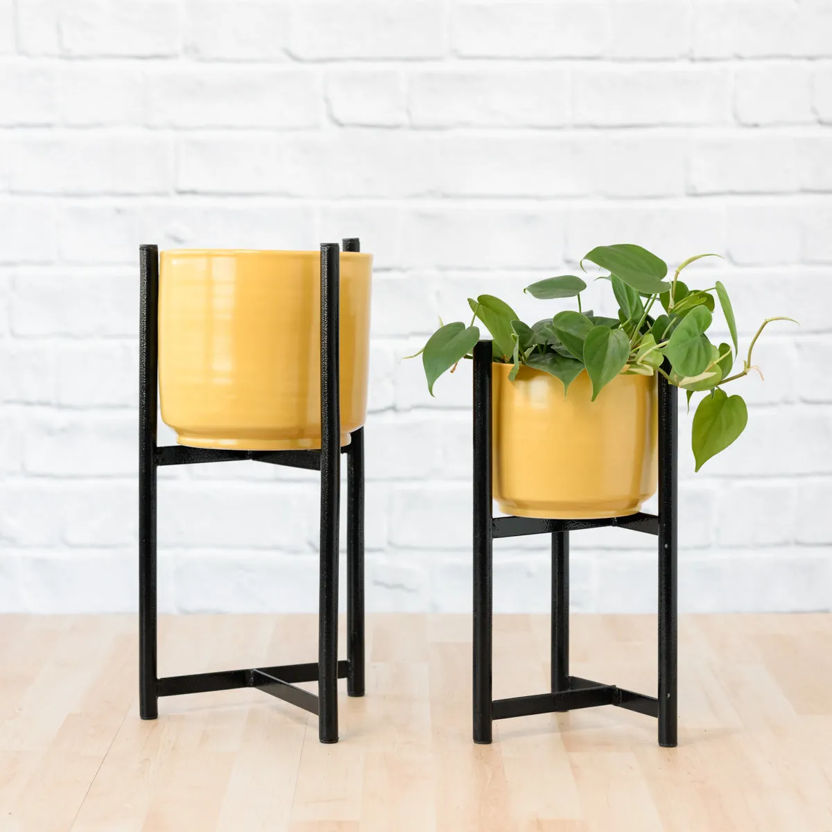 Metal Pot Stand - 3 Legs