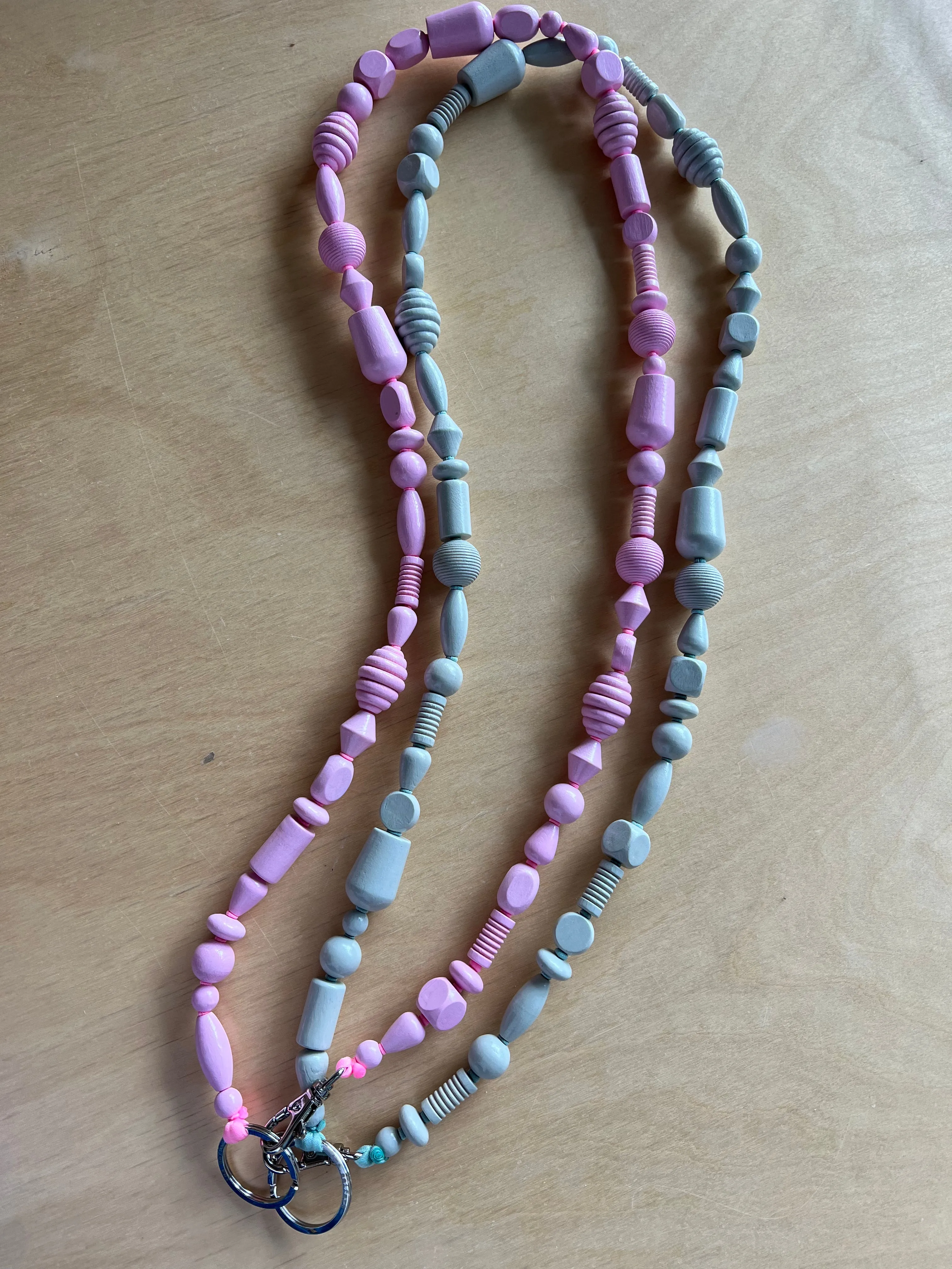 Perlenmix Phone Necklace | Ina Siefart