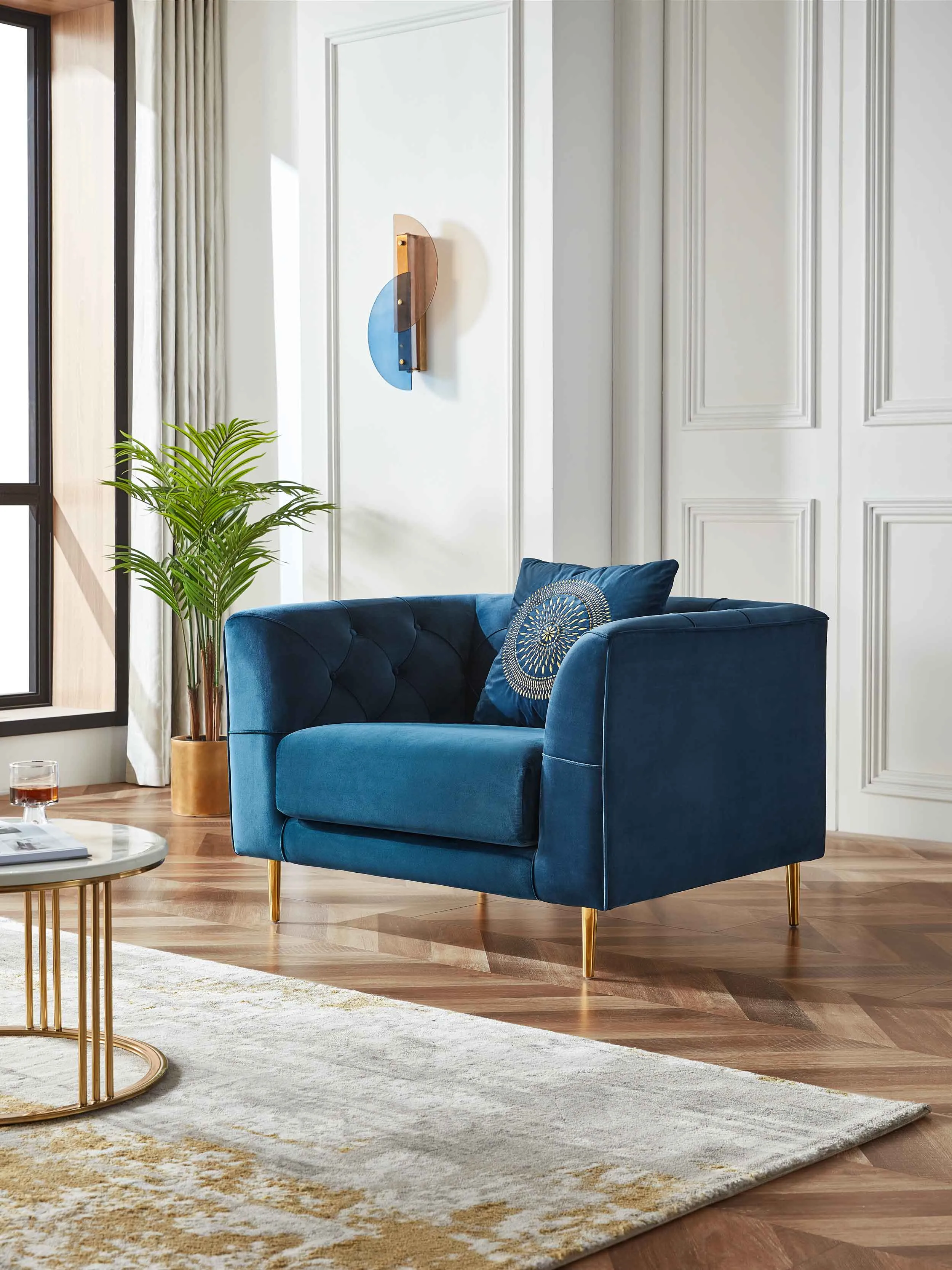 Rubeza Cricket Armchair - Dark Blue