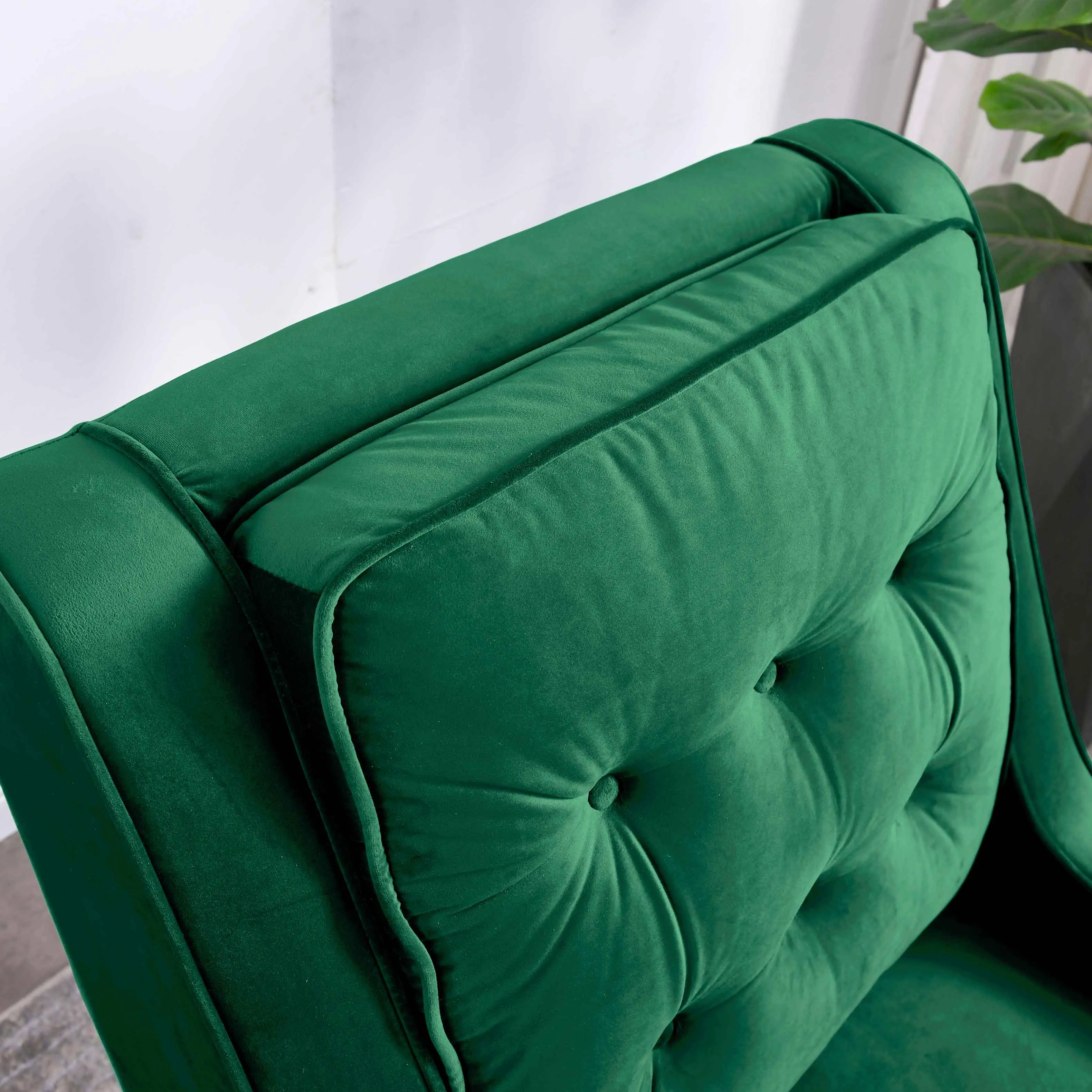 Rubeza Scott Collection Armchair - Super Emerald Green