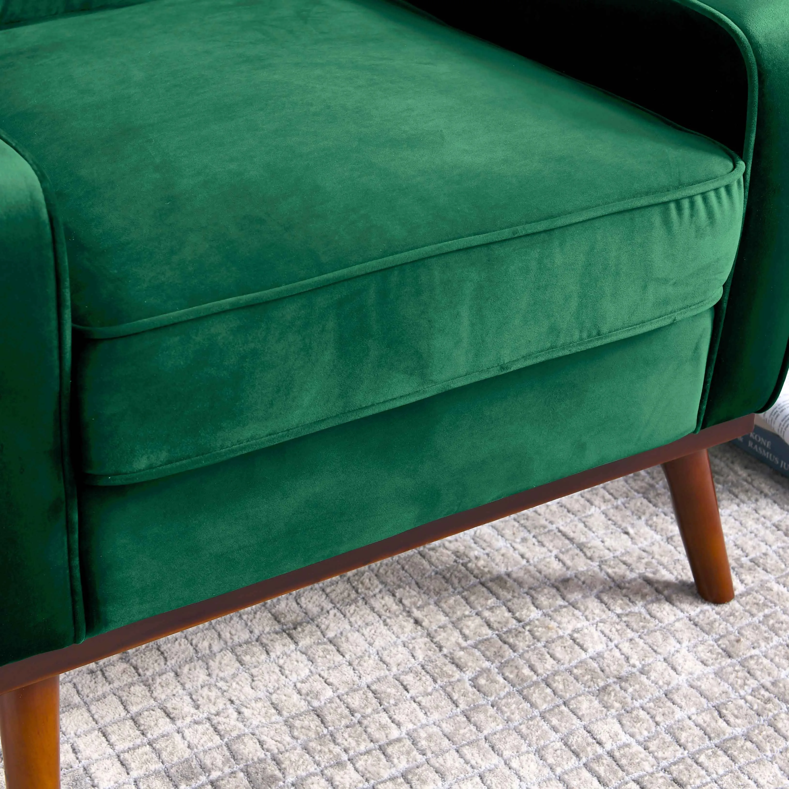 Rubeza Scott Collection Armchair - Super Emerald Green
